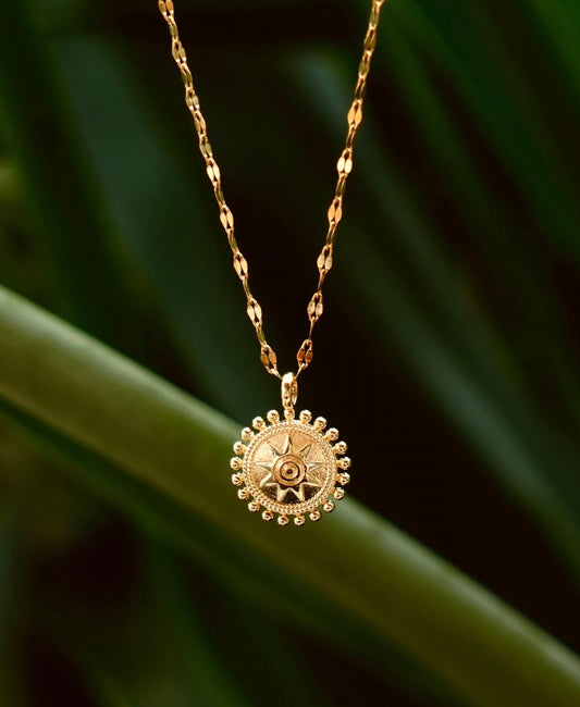 Collar Sirah