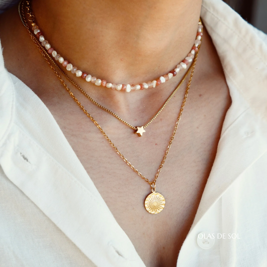 Collar Vega - acero inoxidable bañado en oro 18k
