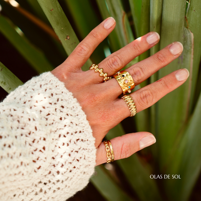 Anillo Treasure - acero inoxidable bañado en oro 18k