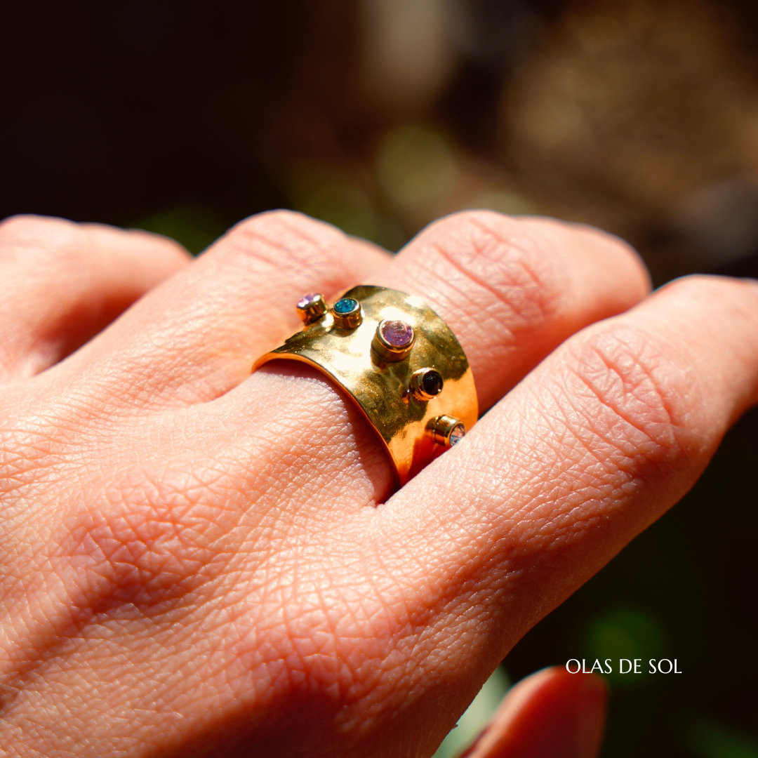 Anillo Treasure - acero inoxidable bañado en oro 18k